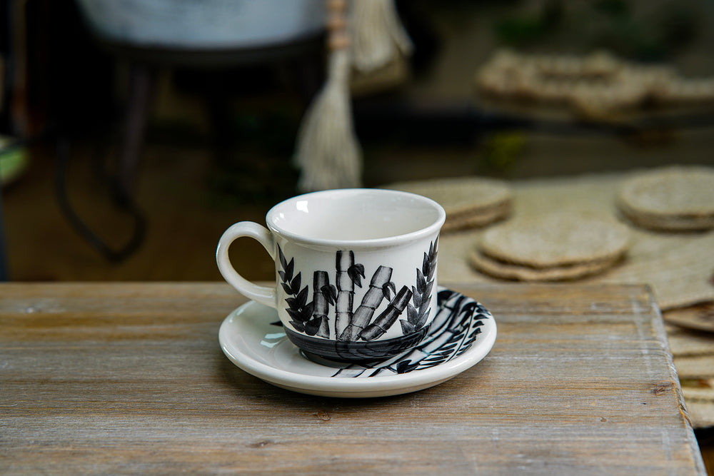 CFS - Medium Artisan Mug – Cane & Leaf Monochrome Design