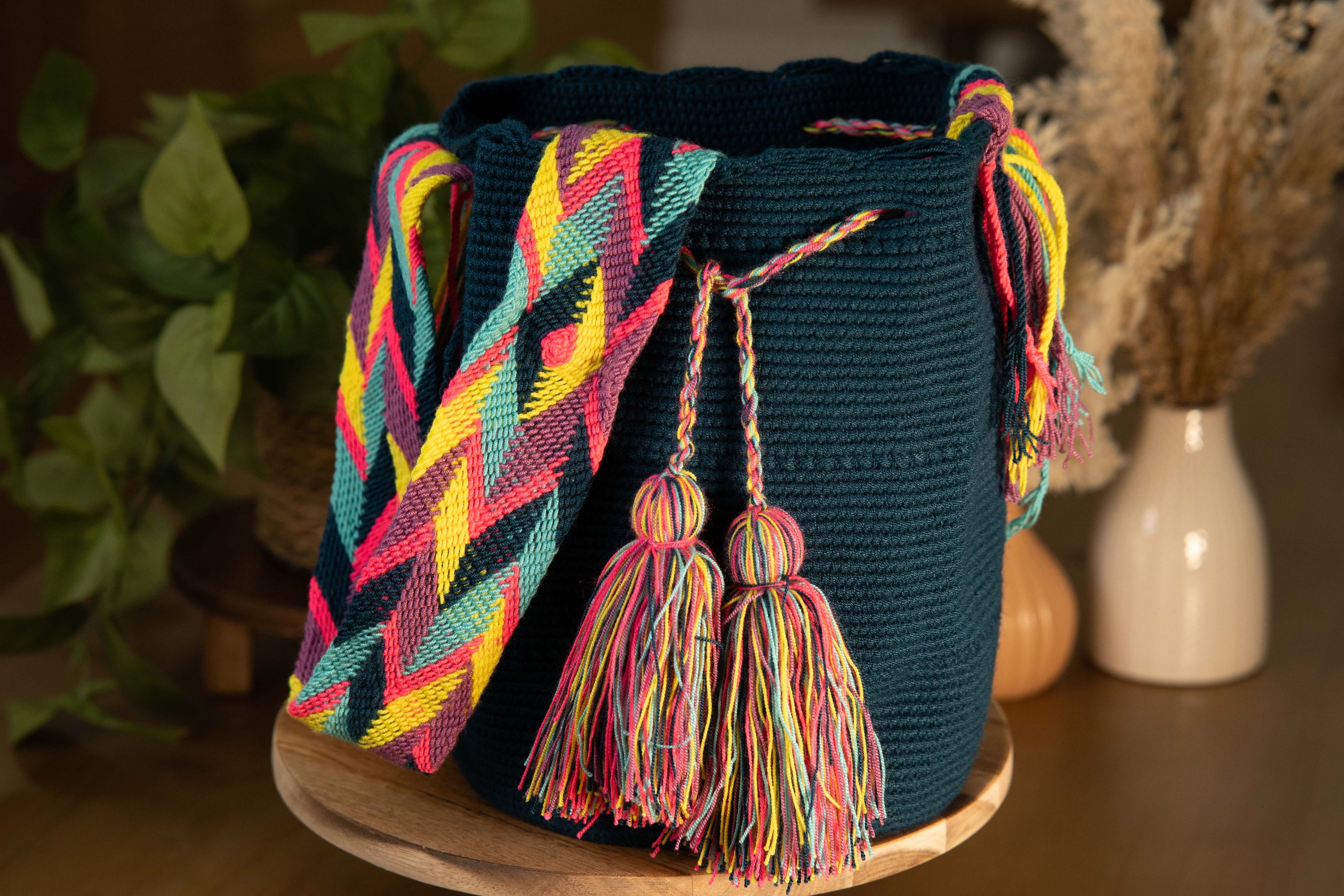 HANDMADE WAYUU COLOMBIAN BAG - LARGE #016