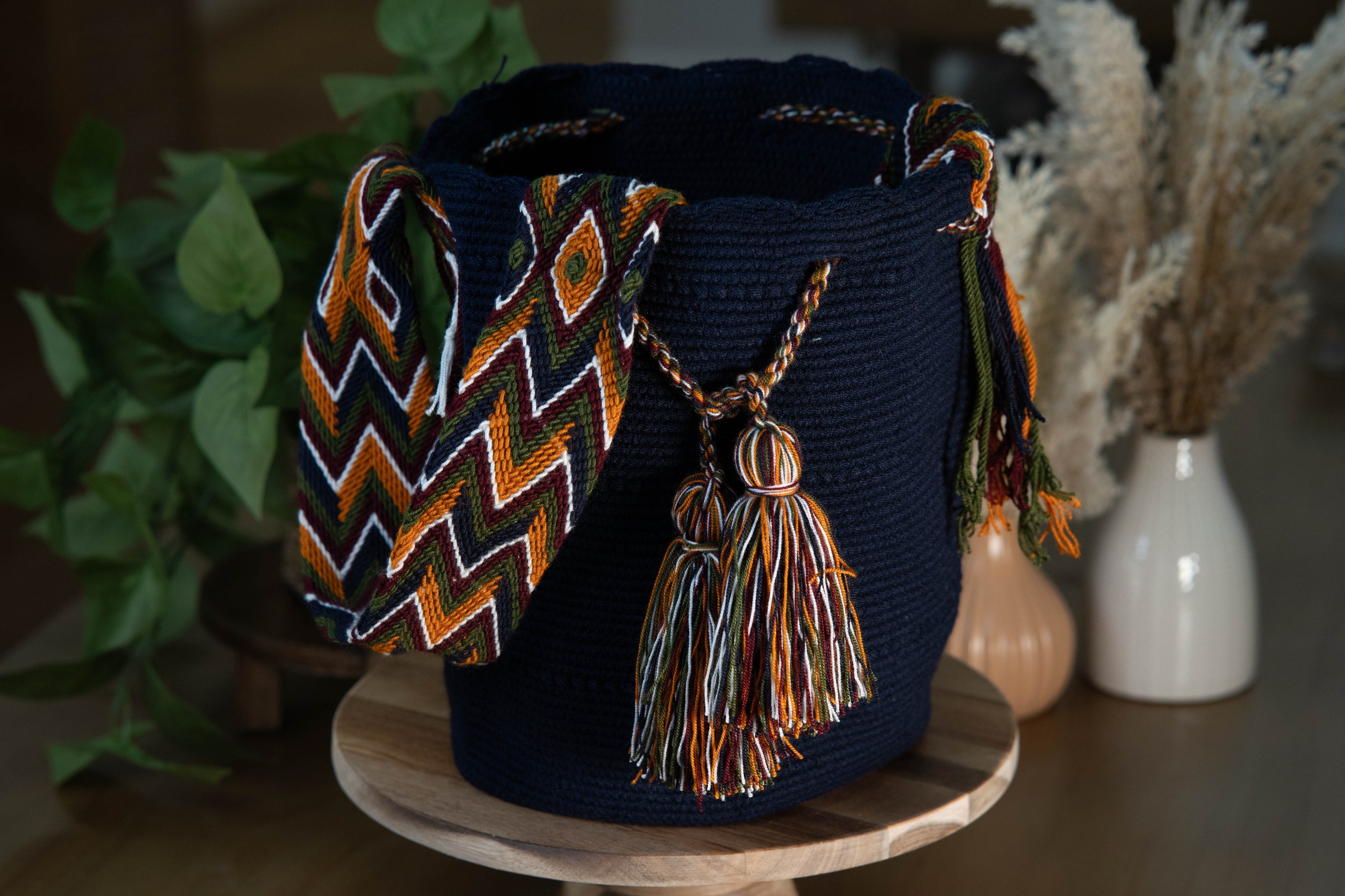 HANDMADE WAYUU COLOMBIAN BAG - LARGE #030