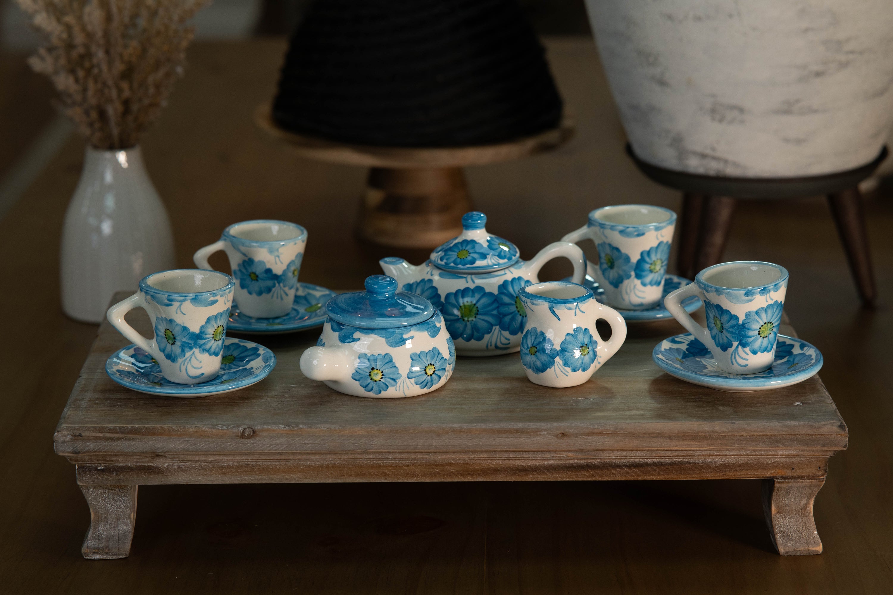 CFS Coffee Mug: CERAMIC TABLEWARE - BLUE FLOWERS