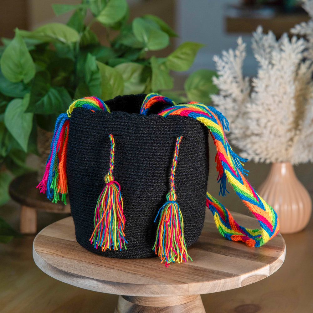 HANDMADE WAYUU COLOMBIAN BAG - SMALL #001