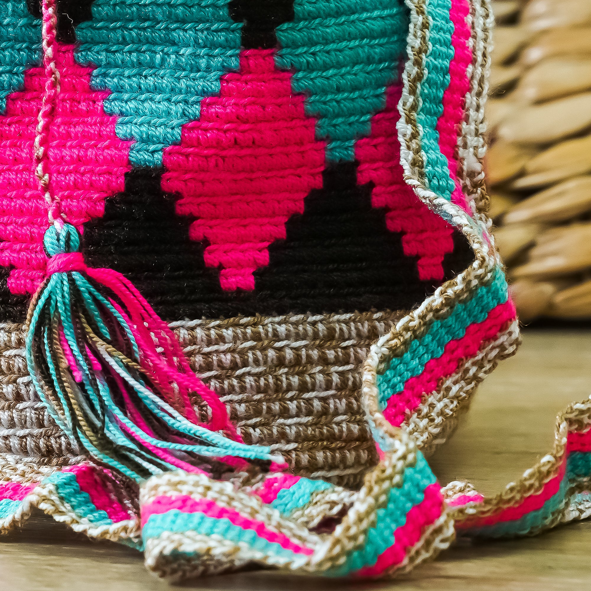 Colombian Handmade Bag (Wayuu - Model #1)