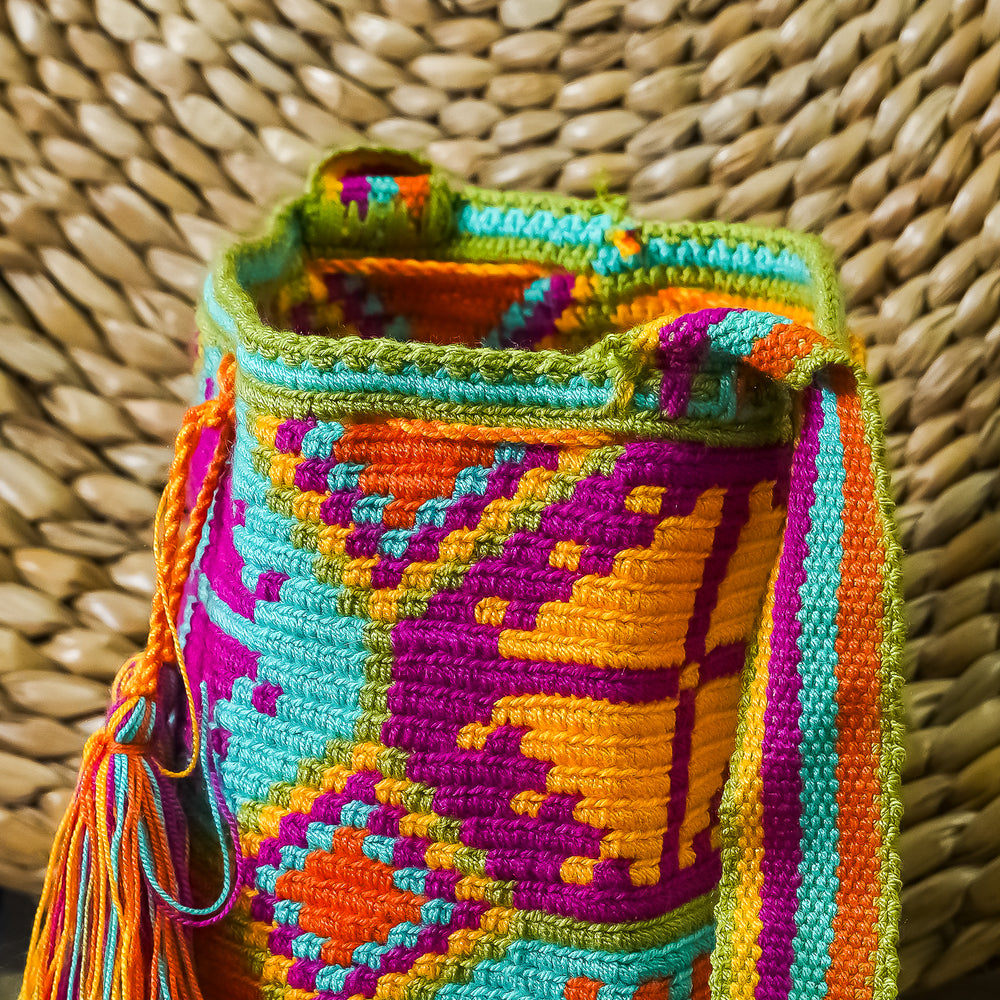 Colombian Handmade Bag (Wayuu - Model #9)